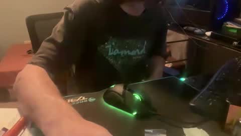 Snapshot of royalty13m chatting on November 1, 2025, 12:34 am Royalty13m online show from November 1, 2025, 12:34 am