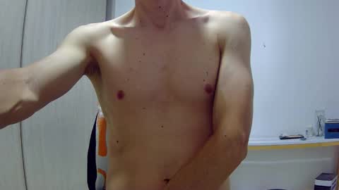 Roy online show from January 15, 2026, 1:54 am