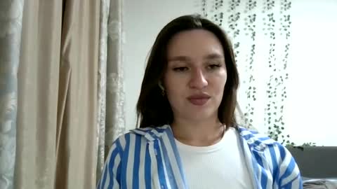 Snapshot of roza05x chatting on July 24, 2026, 8:18 pm Roza05x online show from July 24, 2026, 8:18 pm