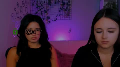 Snapshot of rozmary_ket chatting on October 2, 2025, 2:02 pm Im Rozmary nice to meet you 3 online show from October 2, 2025, 2:02 pm