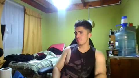Snapshot of rpaulo25 chatting on June 27, 2026, 7:24 am rpaulo25 online show from June 27, 2026, 7:24 am