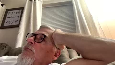 rs006 online show from November 26, 2025, 4:13 am