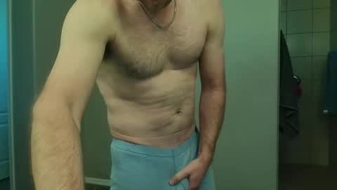 Snapshot of rshaw2891 chatting on February 12, 2026, 4:24 pm rshaw2891 online show from February 12, 2026, 4:24 pm