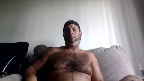 rubbingoneout714 online show from October 3, 2025, 8:28 pm