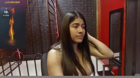 Snapshot of rubi_boobs_ chatting on February 19, 2025, 4:44 pm Rubi online show from February 19, 2025, 4:44 pm