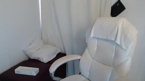 Rubi online show from September 21, 2025, 12:40 pm