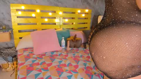 Rubi online show from February 19, 2025, 12:44 pm