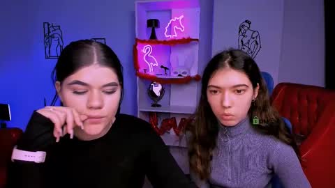 Snapshot of rubi_meow chatting on March 10, 2025, 6:01 pm Rubi online show from March 10, 2025, 6:01 pm