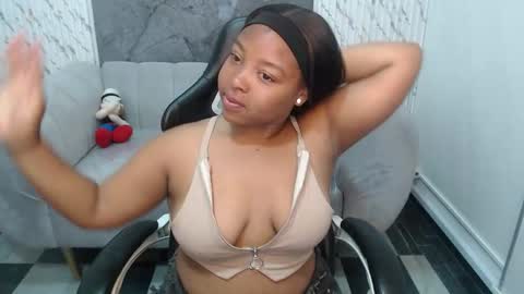 rubi_prince_b online show from February 18, 2026, 12:45 pm