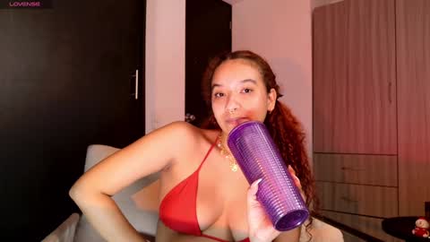 Snapshot of rubi_star chatting on December 12, 2024, 2:04 am Rubi online show from December 12, 2024, 2:04 am