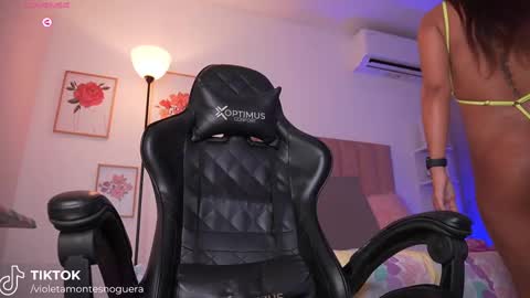 RubiOberli 9 INCH Guys my blue page is available now  online show from September 14, 2025, 4:00 am