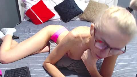 Snapshot of rubisweet1 chatting on January 30, 2025, 9:47 am RUBY online show from January 30, 2025, 9:47 am