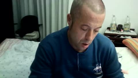 rubito42 online show from October 4, 2025, 12:30 am