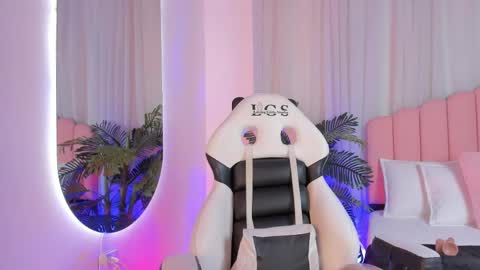 Snapshot of ruby_deluxe6 chatting on May 22, 2026, 11:38 am ruby_deluxe6 online show from May 22, 2026, 11:38 am