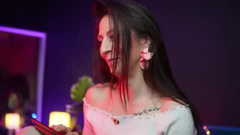  Ruby  online show from May 19, 2026, 9:54 pm