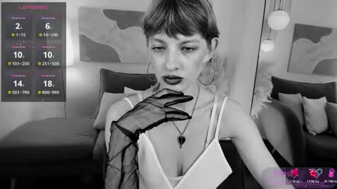 Ruby online show from October 31, 2025, 8:54 pm