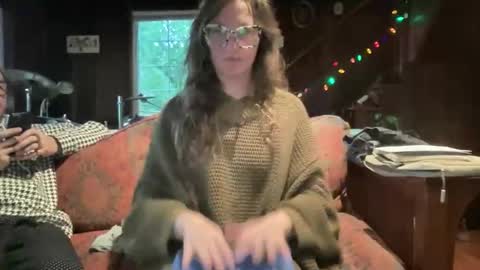 rubywavesback online show from December 21, 2025, 11:23 pm