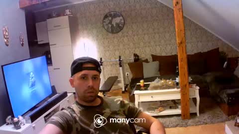 Snapshot of rudeboyyy91 chatting on December 18, 2024, 4:06 pm rudeboyyy91 online show from December 18, 2024, 4:06 pm