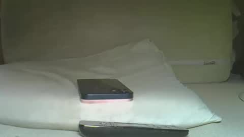 rudisuzzy 1 online show from February 9, 2025, 5:43 pm