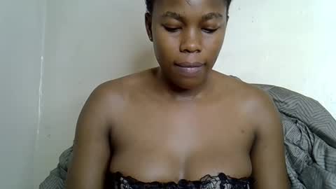 Rue online show from September 19, 2025, 3:19 am