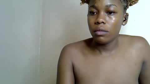 Rue online show from October 13, 2025, 11:49 pm