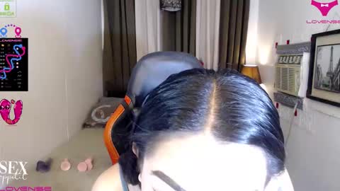 its me Sabel online show from November 9, 2025, 7:01 pm