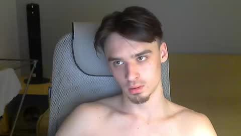 Snapshot of rufuspit chatting on December 5, 2024, 10:45 pm Rufus online show from December 5, 2024, 10:45 pm