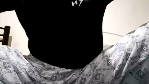 Snapshot of rugoxxx427859 chatting on September 19, 2025, 5:09 am rugoxxx427859 online show from September 19, 2025, 5:09 am