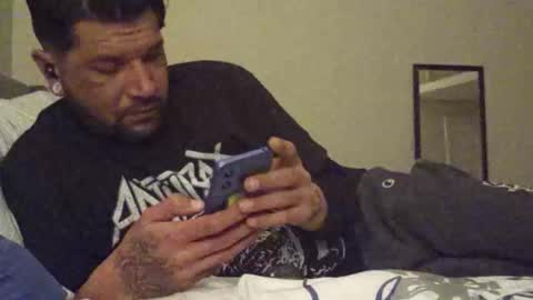 Snapshot of ruinvale chatting on February 3, 2026, 8:19 am ruinvale online show from February 3, 2026, 8:19 am