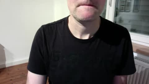 rum7777 online show from February 9, 2025, 6:26 pm