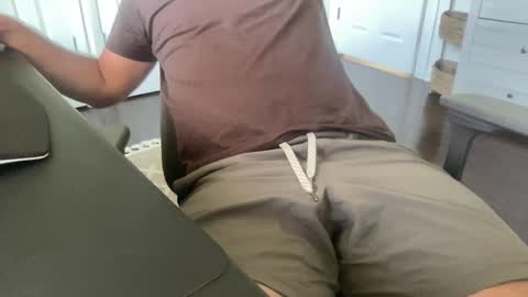 rungriff2323 online show from September 16, 2025, 5:25 pm