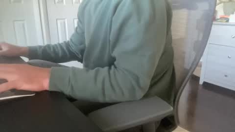 rungriff2323 online show from October 16, 2025, 2:29 pm