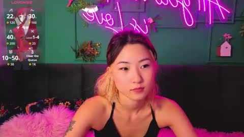 Runi online show from July 12, 2026, 1:29 am