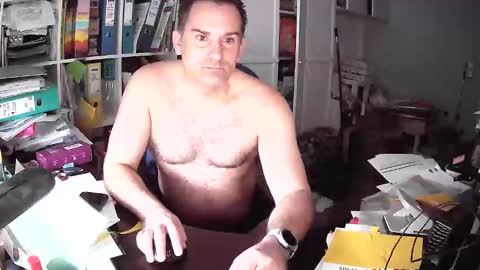 runner1978 online show from February 24, 2026, 7:50 am