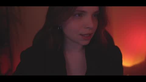 Elena online show from April 4, 2026, 9:23 pm