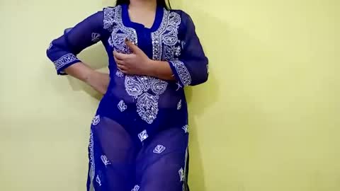 Snapshot of rupali01 chatting on March 3, 2025, 4:58 am Rupali online show from March 3, 2025, 4:58 am