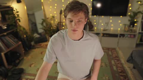 rusbradpitt online show from April 5, 2026, 3:20 pm