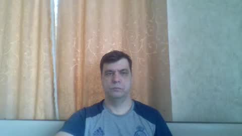 rusqadisx online show from February 18, 2025, 7:32 am