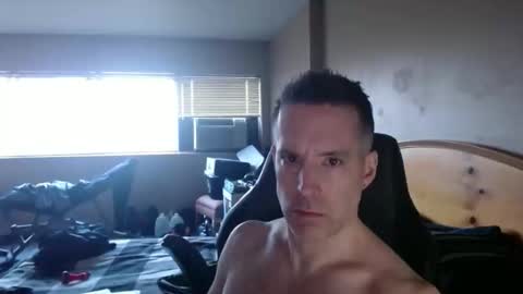 rustic_cuse_777 online show from February 16, 2026, 9:44 pm