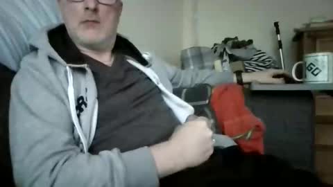 Snapshot of rusty69x chatting on November 4, 2025, 7:29 am rusty69x online show from November 4, 2025, 7:29 am