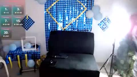 Snapshot of ruth_blue21 chatting on October 20, 2025, 9:43 am ruth_blue21 online show from October 20, 2025, 9:43 am