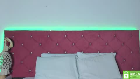 Snapshot of ruth_harvey chatting on December 28, 2024, 12:56 pm Ruth online show from December 28, 2024, 12:56 pm