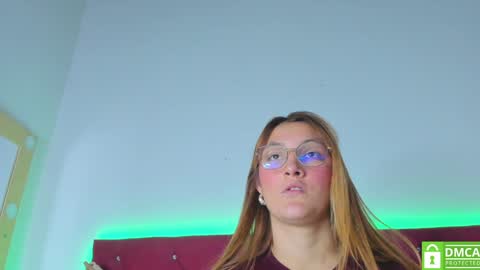 Snapshot of ruth_harvey chatting on January 31, 2025, 6:25 pm Ruth online show from January 31, 2025, 6:25 pm