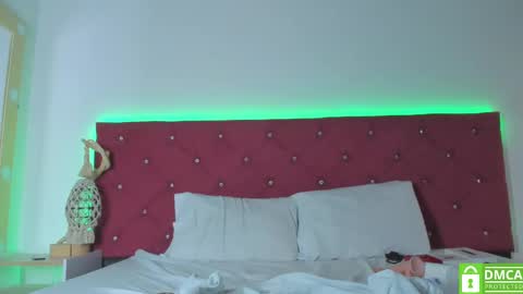 Snapshot of ruth_harvey chatting on February 11, 2025, 3:51 pm Ruth online show from February 11, 2025, 3:51 pm