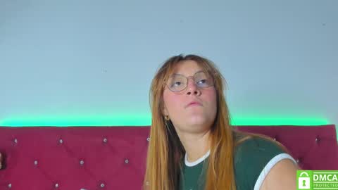 Snapshot of ruth_harvey chatting on February 14, 2025, 2:23 pm Ruth online show from February 14, 2025, 2:23 pm