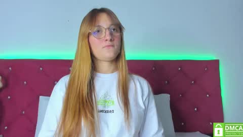 Snapshot of ruth_harvey chatting on March 4, 2025, 11:51 am Ruth online show from March 4, 2025, 11:51 am