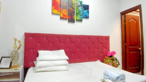 Snapshot of ruth_harvey chatting on September 18, 2025, 12:29 pm Ruth online show from September 18, 2025, 12:29 pm