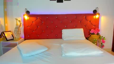 Snapshot of ruth_harvey chatting on September 22, 2025, 12:40 pm Ruth online show from September 22, 2025, 12:40 pm