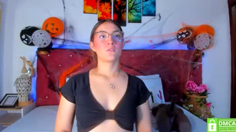 Snapshot of ruth_harvey chatting on October 30, 2025, 1:12 pm Ruth online show from October 30, 2025, 1:12 pm