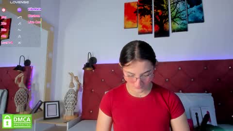 Snapshot of ruth_harvey chatting on November 4, 2025, 12:04 pm Ruth online show from November 4, 2025, 12:04 pm